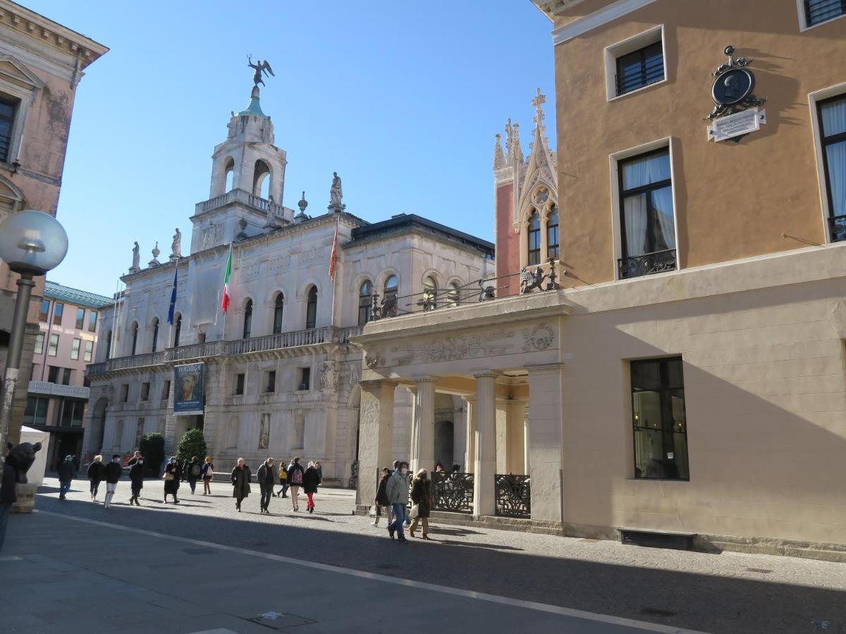 Appartamento Foresteria Conti, Sulle Tracce Di Shakespeare